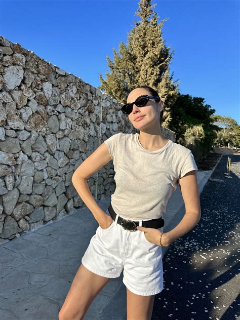 Hot Gal Gadot Photos ThBlog