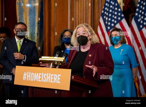 Zoe Lofgren Hi Res Stock Photography And Images Alamy