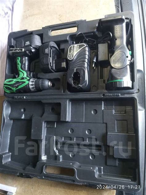 Шуруповерт Hitachi 18v, новый, в наличии. Цена: 5 000₽ во Владивостоке