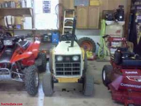 Cub Cadet 580 Tractor Photos Information