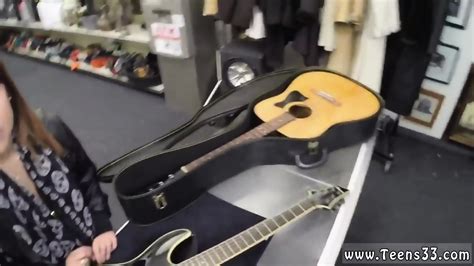 Real Amateur Cuckold Pawnstar Meets A Rockstar Lilith Shayton