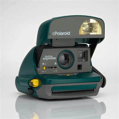 Polaroid 600 Camera Repair – Retrospekt