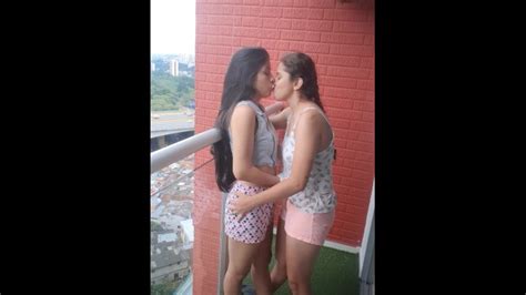 My Lesbian Girlfriend Says Good Morning To Me Very Hot On The Balcony xxx Videos Porno Móviles