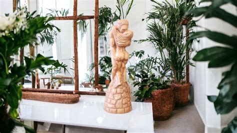 Mid Century Nude Lover Couple Statue H Vintage Embracing Man And Woman Couple Nude Statue