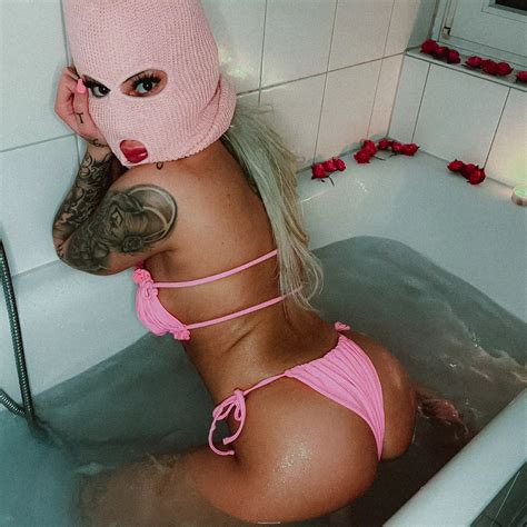 My Ass Is Hungry Feed It Nudes Booty Nude Pics Org