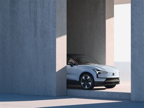 Volvo EX30 Täyssähkö | Bilia