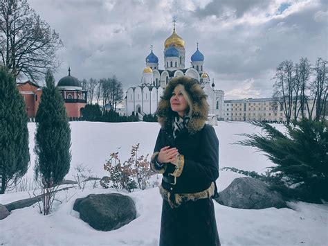 Собянин — спонсор Зюганова | Метла