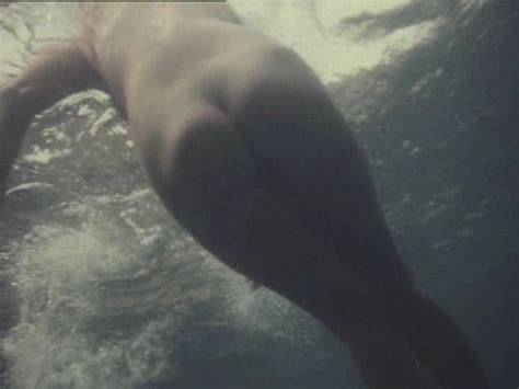 Naked Aleksandra Kolkunova In Pohititeli Vody