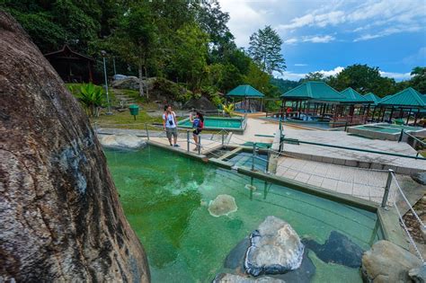 Kundasang – Poring Hot Spring – Kinabalu Park + Island Tour - Mango ...