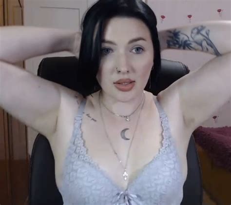 Favourite 693 Bandicam 2022 05 02 01 41 50 967 Porn Pic