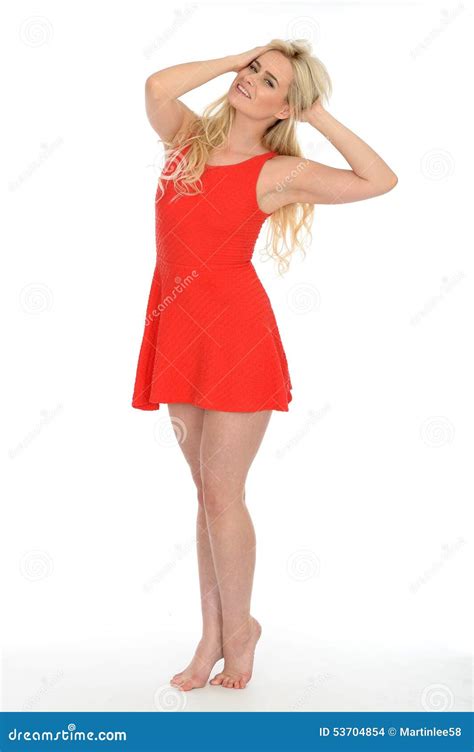 Jeune Femme Blonde Coquette Sexy Attirante Portant Mini Dress Rouge Court Photo Stock Image Du