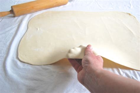 Roll Laminating Joe Pastry