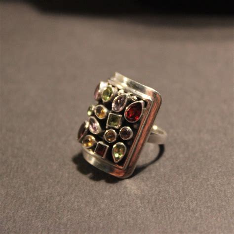 Vintage Multi Stone Cluster Ring Size 6 Sterling Silver Ring 11 7 Grams