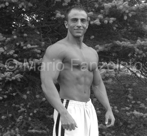 Big Pecs In Five Minutes — Muscle Veb