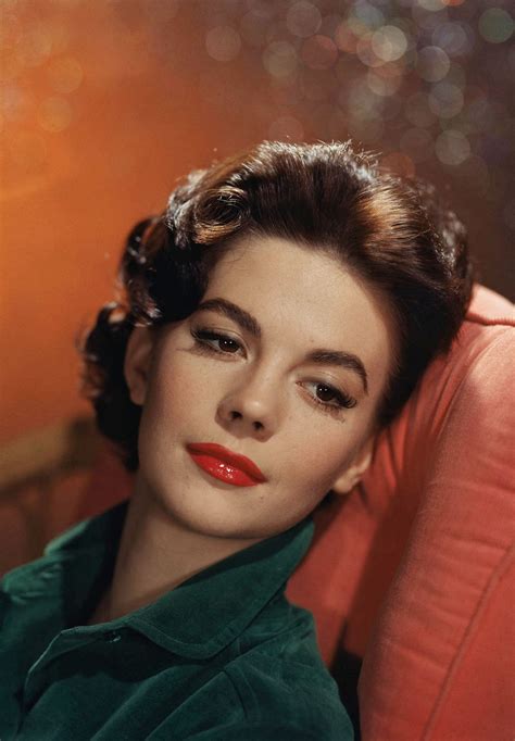 Natalie Wood | Natalie wood, Hollywood, Hollywood glamour