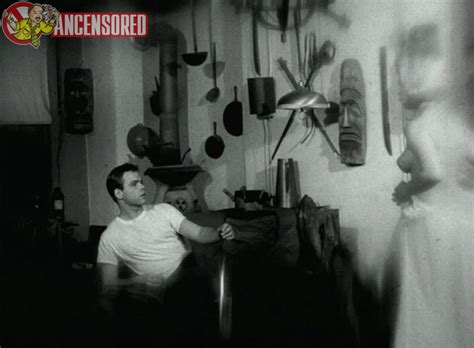 Naked Gigi Darlene In The Love Statue