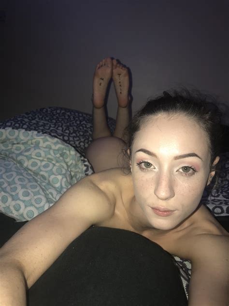 Can You Read Them Adoration Des Pieds Porno Hot Sex Photos