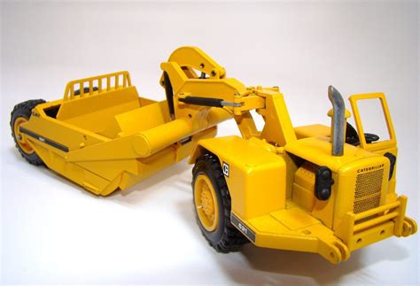 150 Caterpillar 621 Push Pull Scraper Nzg