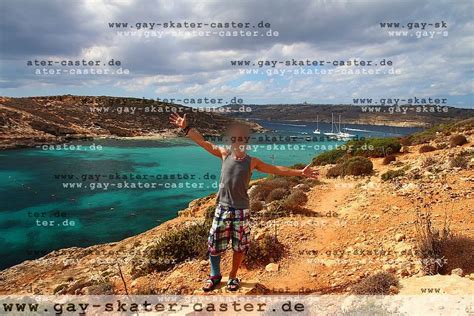 Aircast Walker The Gay Skater Caster