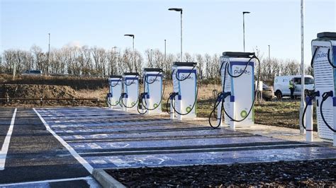 Bp Pulse Opens Its Largest Most Powerful Ev Charging Hub In The Uk News Home