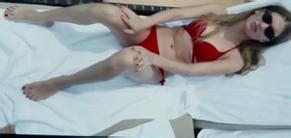 Tekst Nude Scenes Aznude