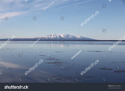 Sleeping Lady Mountain Stock Photo 536339086 | Shutterstock