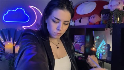 Luna Bloom LunaBloomASMR Daisylunablossom Nude Leaks OnlyFans