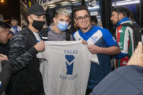 ANSL » Vélez vs. Independiente Rivadavia: las puertas del Estadio