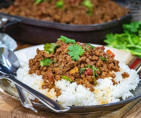 Thai Ground (Minced) Beef or Pork Curry - Manila Spoon
