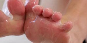 Elsa Jean Makes A BBC Explode With Her Pussy And Feet Tnaflix