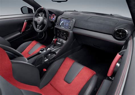 Yeni Nissan Gt R Nismo Kokpiti Oto Kokpit