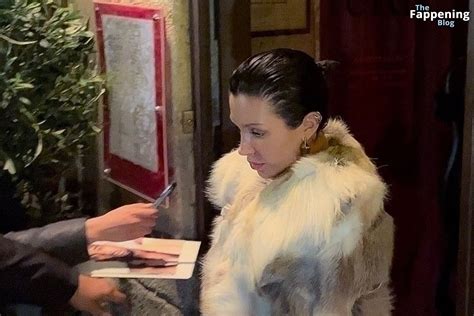 Bianca Censori Looks Hot In Tights Without Underwear In Paris Fappening