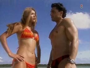 GATA SALVAJE NUDE SCENES AZNude