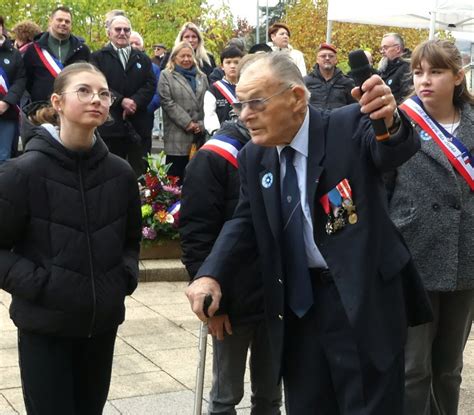 Exincourt Disparition Du Colonel Guy Baguerey Figure Du Pays De