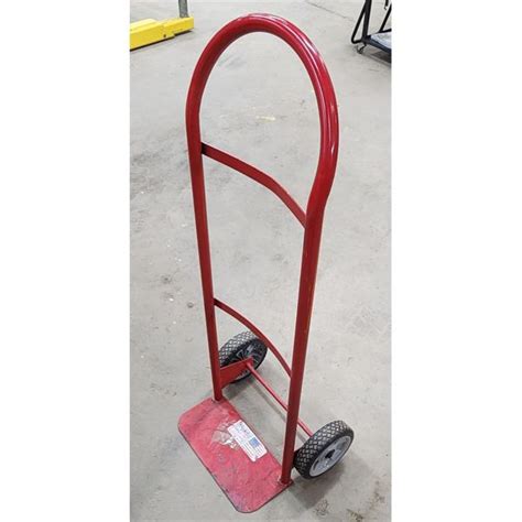 MILWAUKEE HAND TRUCK/DOLLY