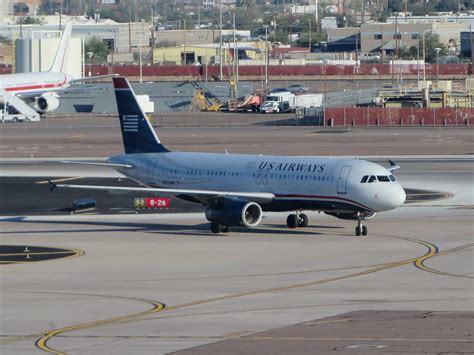 N672AW Airbus A320 US Airways Phoenix Sky Harbour Graham Tiller