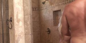 Erotic Massage Babe Tugging And Sucking Tnaflix