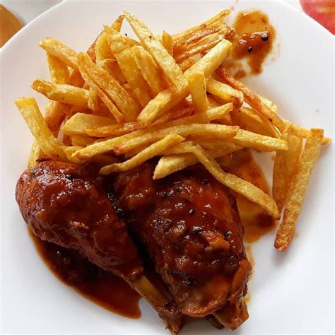 Pollo En Salsa Con Patatas Fritas Las Mejor Variedad De Patata