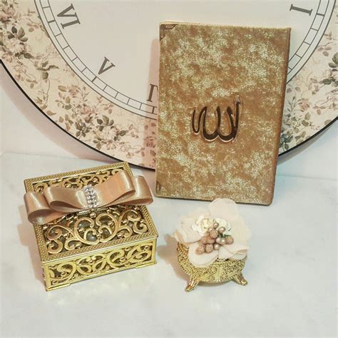 Pin by Suriana on Packaging | Islamic gifts, Gifts, Sewing projects