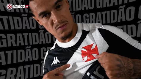 Mais imagens da chegada de Coutinho na Sede Náutica SuperVasco