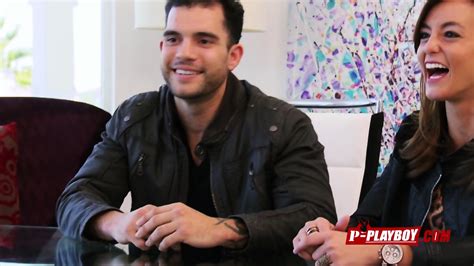 Muscled Dude Fucks Cuckold S Wife While She Sucks His Cock Sex Wife