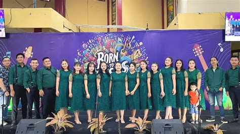 Raja Mulia Tlah Lahir Jil Group Juara I Lomba Vocal Grup Born To