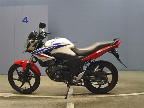 Мотоцикл нейкед байк naked bike Honda CB R купить по цене в Екатеринбурге на