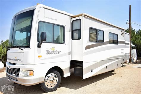 2006 Fleetwood Bounder 35e For Sale In Phelan Ca Rv Trader Motorhomes For Sale Rv Trader