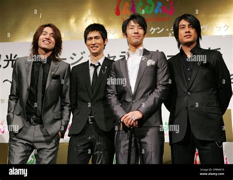 popular taiwanese boy band   left jerry yan vic chou