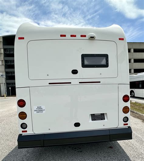 TPA adds its first four electric buses to vehicle fleet