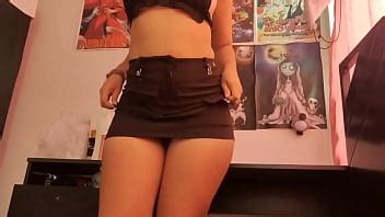 Madam With Short Skirt And Fishnet Stockings XVIDEOS