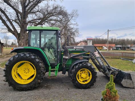 John Deere 6010