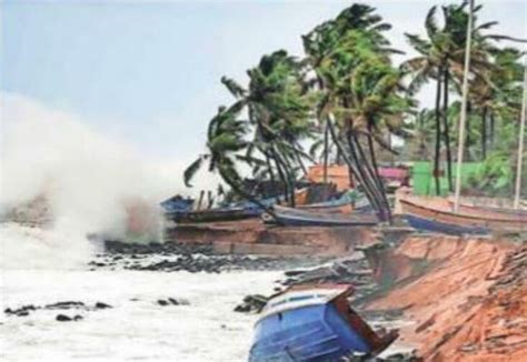 Cyclone Biparjoy Gujarat Evacuates Thousands