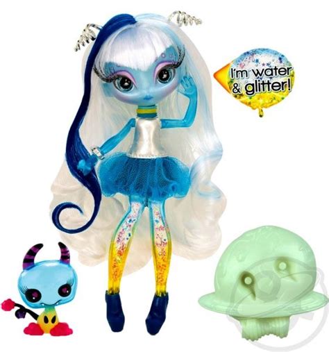 Novi Stars Кукла Novi Stars Уна Вёрсе | Novi stars, Glow in the dark, Novi
